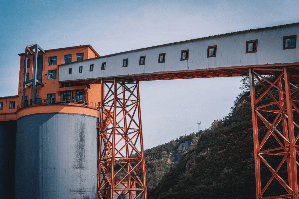 在不斷變革的時代里，做個洶涌的后浪