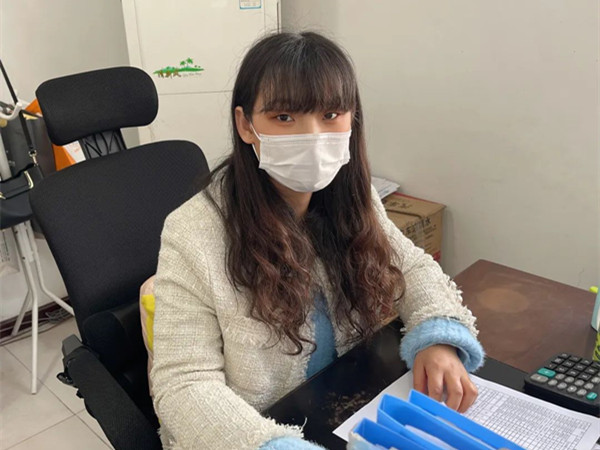 榜樣力量｜精誠嚴細，財務(wù)辦陳閃擔當有為